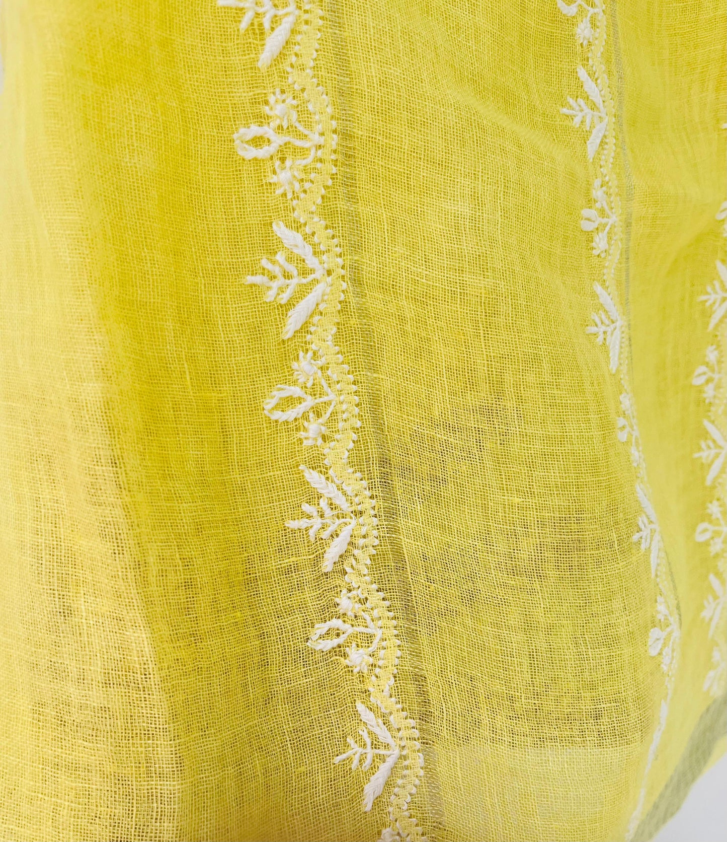 Linen Chikankari Saree